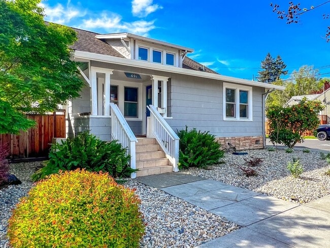 Photo - Fully Furnished Modern Home in the Desirable Alphabet Streets