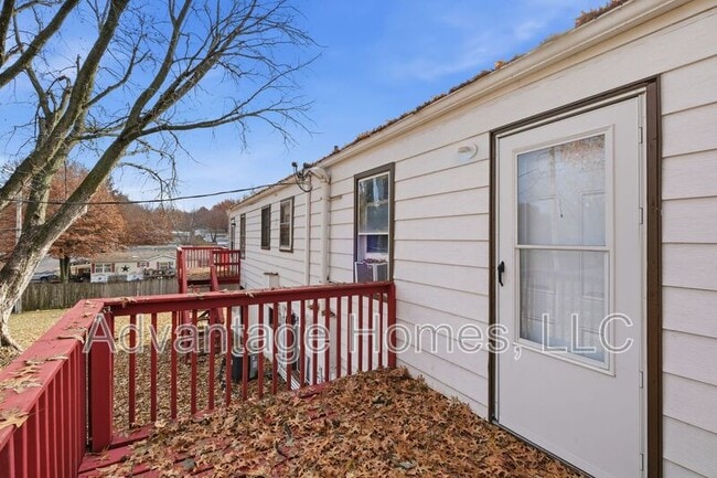 Photo - 1007 N Scott Ave Unit building 7