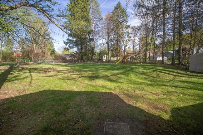 Photo - 934 Mohegan Rd