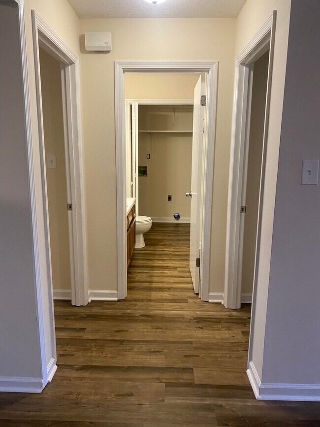 Photo - 2119 Rock Creek Dr