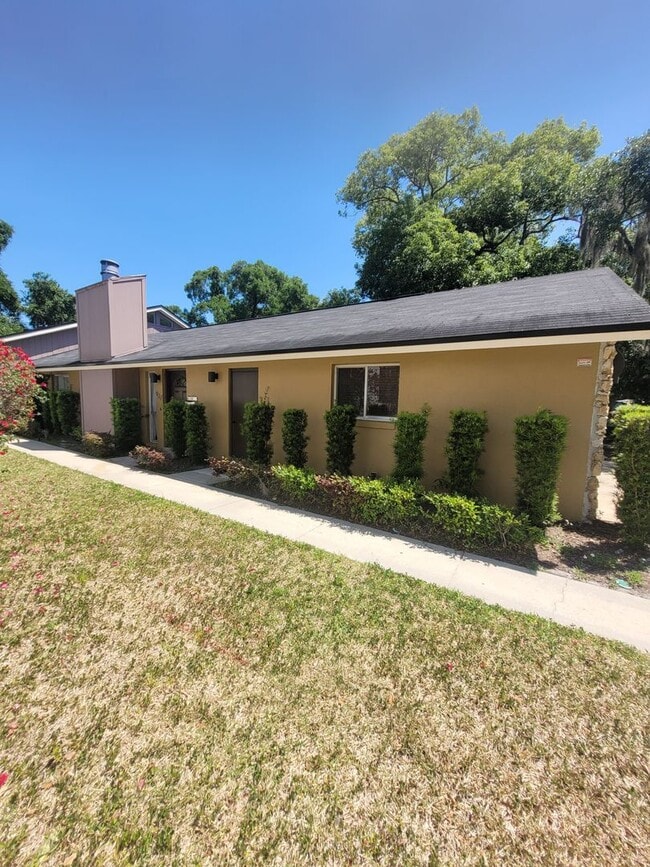 Building Photo - 937 Aragon Ave