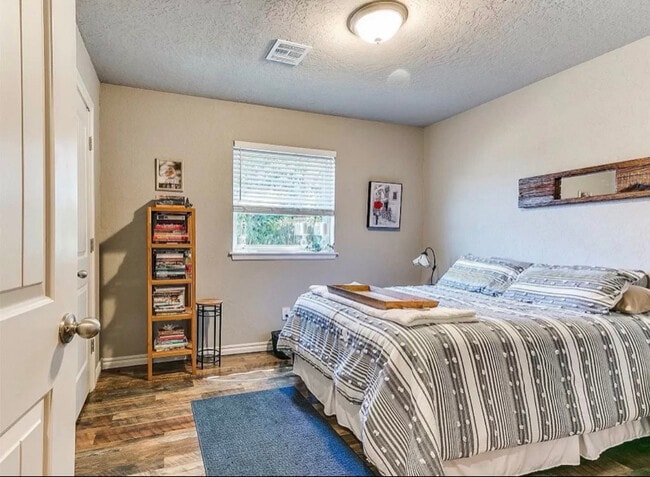 Photo - 1623 Chamblee Dr