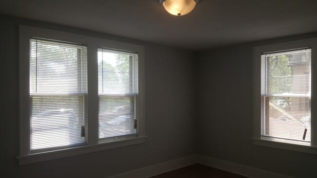 Photo - 621 5th Ave SE