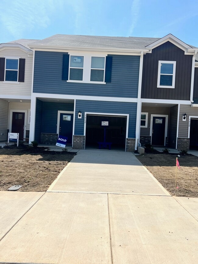 Photo - 1062 Winding Spg Dr Townhome