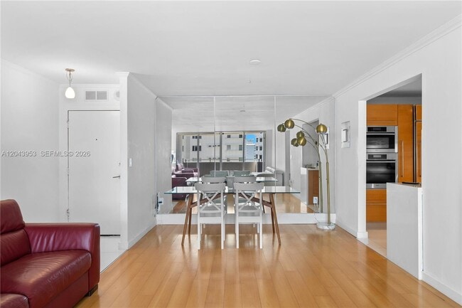 Building Photo - 11 Island Ave Unit 610