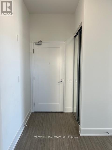 Photo - 310 Tweedsmuir Ave