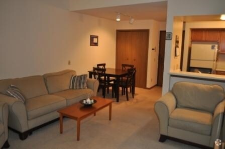 Living Room - Hunter's Ridge