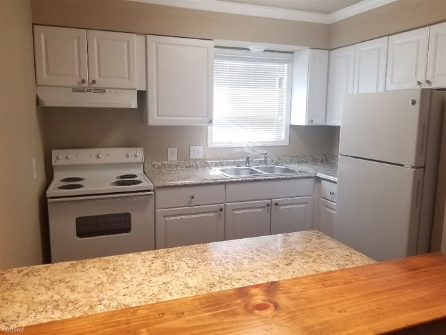 Photo - 7065 Bellfort Ave Unit 7065 Bellfort #10