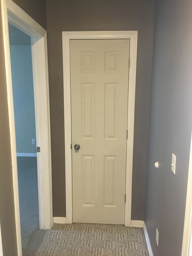 Photo - PRE-LEASING Brick 4 Bedroom 2 Bath Home Avail 8/10/26