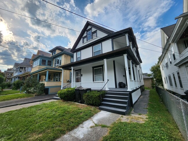 Photo - 260 Tennyson Ave Unit 260