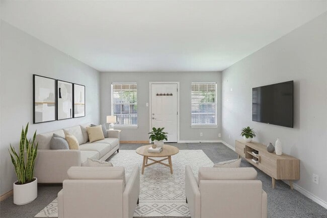 Building Photo - 9015 Gaylord Dr Unit 62