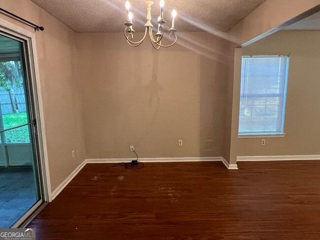 Photo - 105 Driftwood Ct
