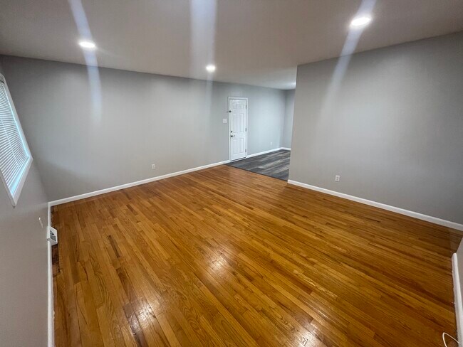 Inside Front Door - 16 Slate Hill Rd