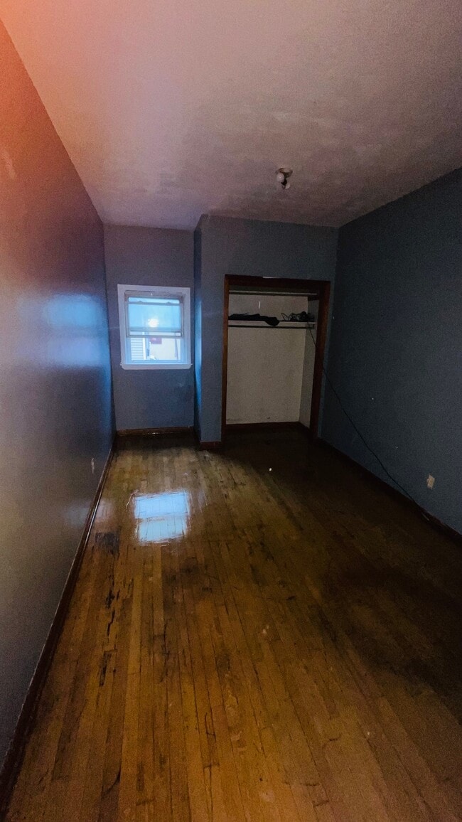 637 Rutger St Unit 2