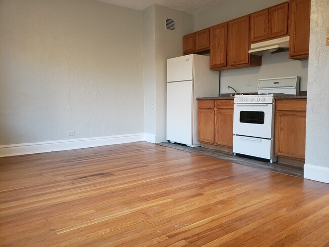 Photo - 4608 N Spaulding Ave Unit 3