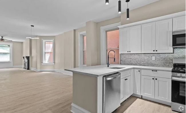 Building Photo - Move-in Ready 3 bed 2.5 bath in Benton Park Rental