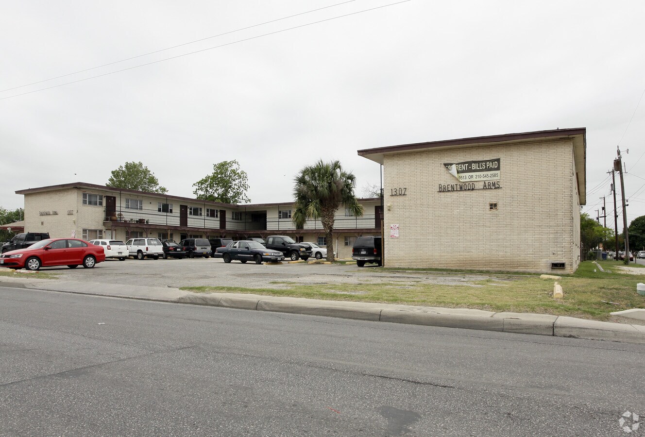 Brentwood Arms Apartments - Brentwood Arms Apartments