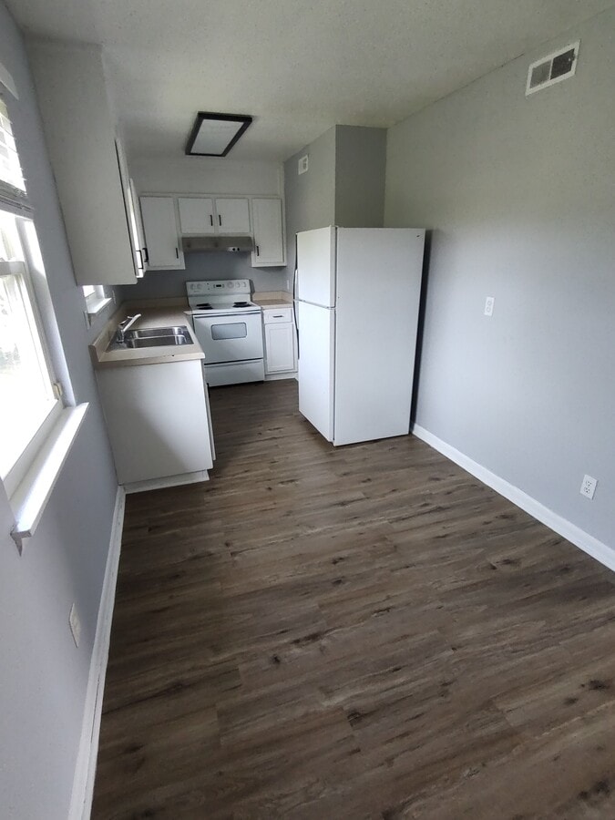Capri Apartments - Capri Apartments Unit Capri 2  11