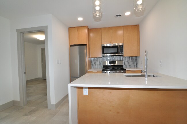 Photo - 924 10th Ave Unit 5