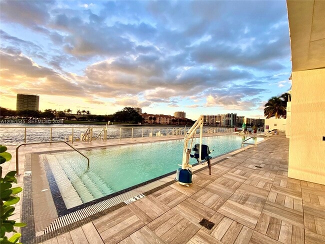 Photo - 4010 S Ocean Dr Unit R2603