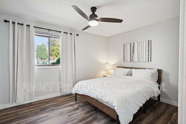 Photo - 743 Westwinds Dr Unit #1