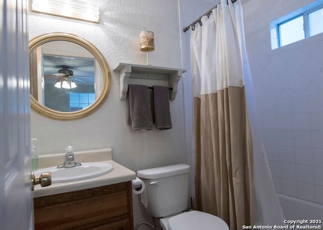 Photo - CUTE CASITA IN HIGHLAND PARK