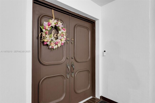 Photo - 13951 Kendale Lakes Cir Unit 307A