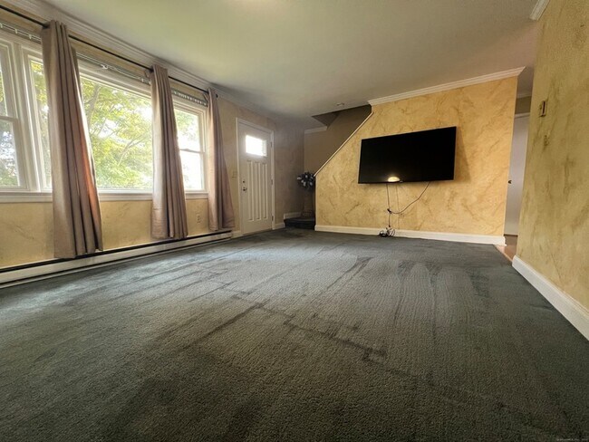 Photo - 16 Spring Hill Ave