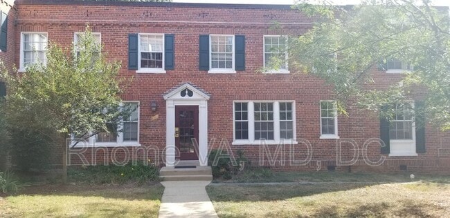 Building Photo - 1805 Key Blvd Unit #515 Rental