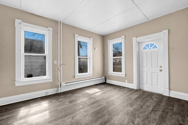 Photo - 1313 Avon St Unidad 1