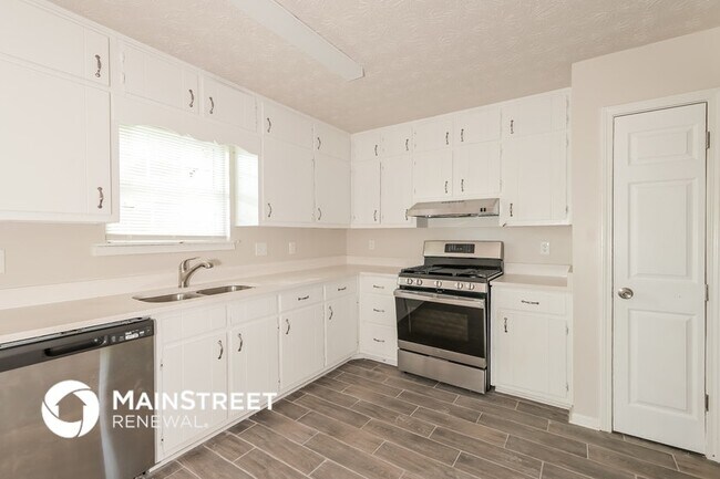 Photo - 491 Pennybrook Dr