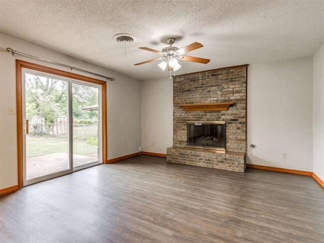 Photo - 1639 Westbrooke Terrace