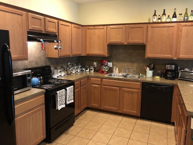 Photo - 21387 W Wallis Dr