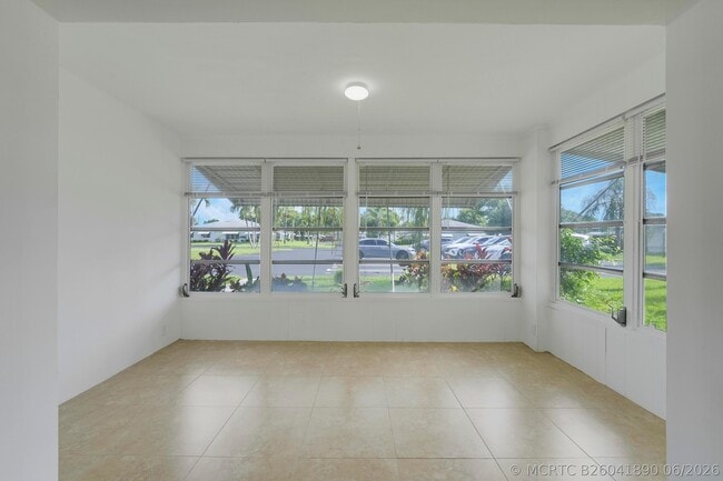 1142 Cir Terrace W Unit C