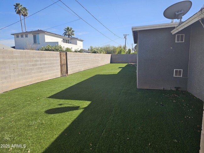 Photo - 3711 N Kachina Ln