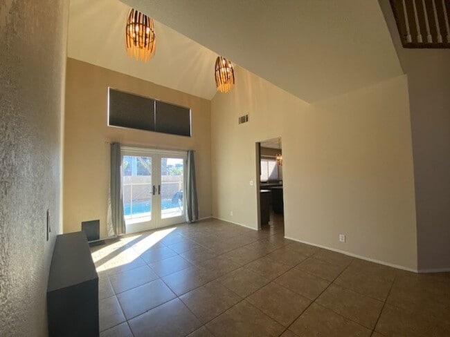 Photo - 2640 Ohio Ct