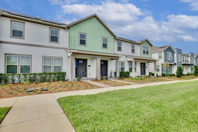 Photo - 6491 Cyrils Dr