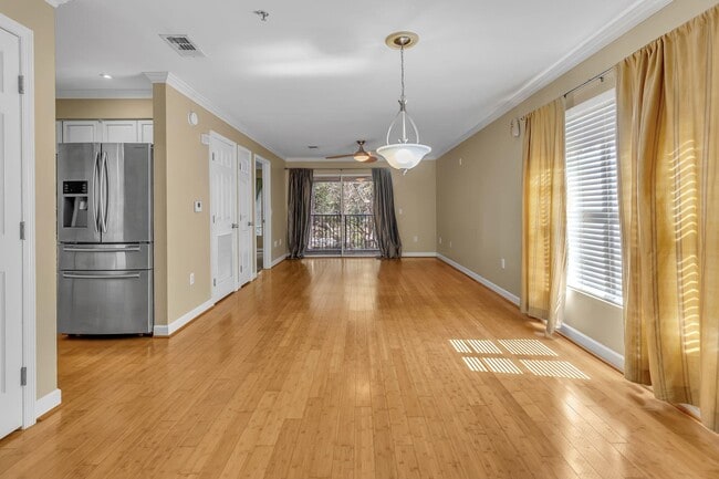 Photo - 4274 Calinda Ln Unit 229