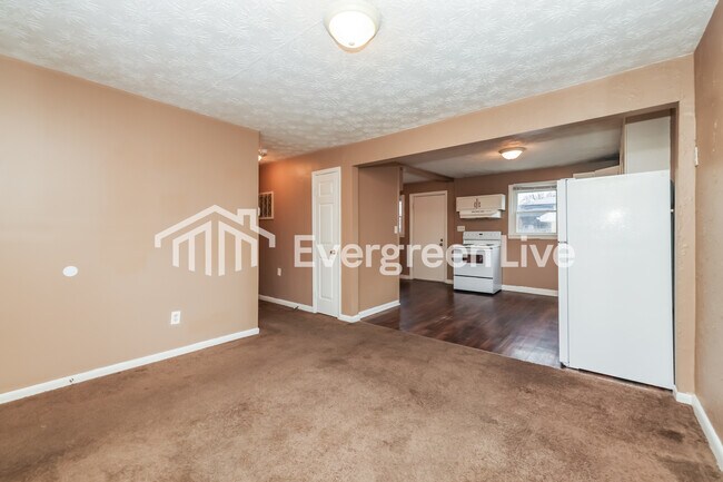 Photo - 1040 Harvard Ave