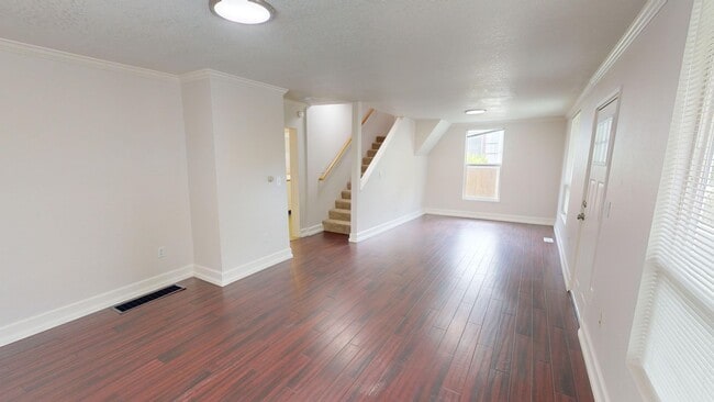 Photo - Beautiful Sellwood Bungalow in One of Portland's Most Desirable Neighborhoods. Pet friendly!