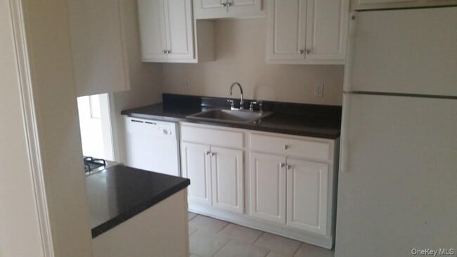 Photo - 194 E Main St Unit 19