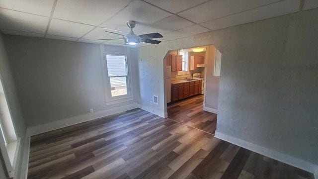 Photo - 50 1/2 E Main St