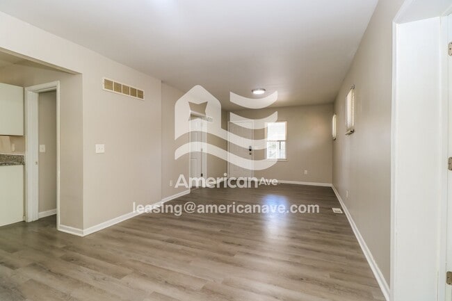 Photo - 2834 Old Hanley Rd