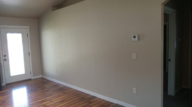 Photo - 309 15th Ave E