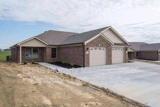 Photo - 723 Leeward Ct