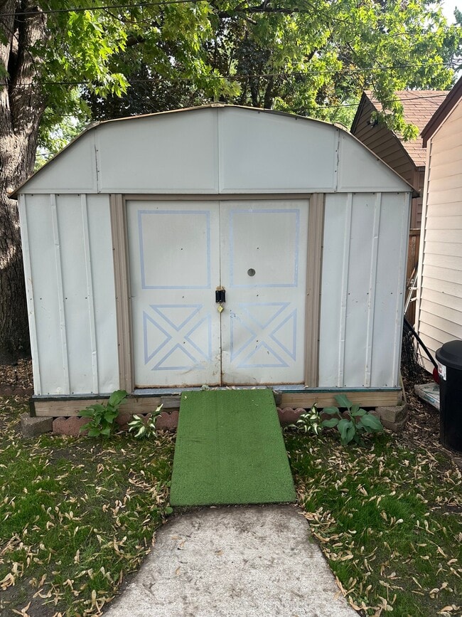 Photo - 5049 N Washburn Ave