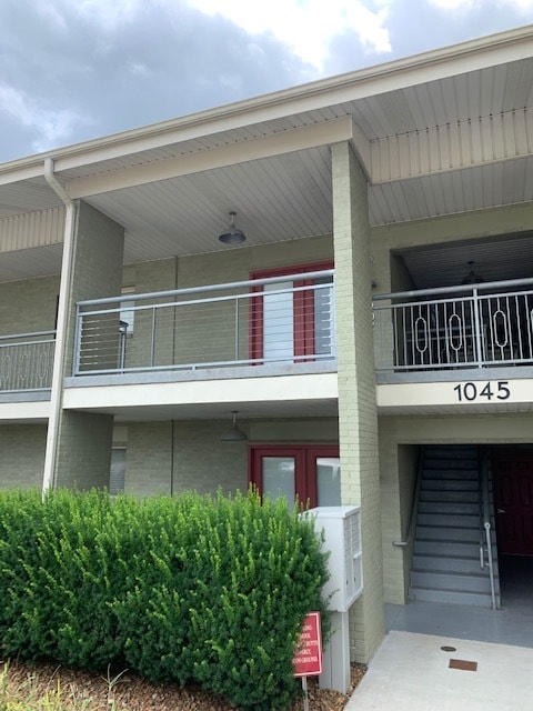 Photo - 1045 E 10th St Condo