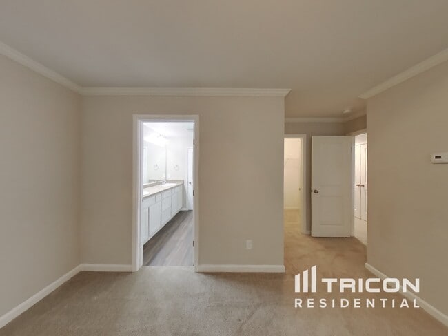 Photo - 2298 Shady Dr