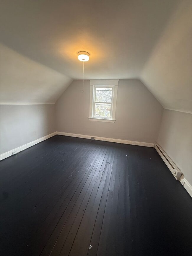 Photo - 15718 Holmes Ave Unit up