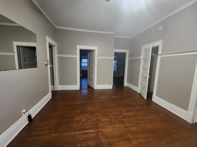 Photo - 1056 3rd St E Unit 2